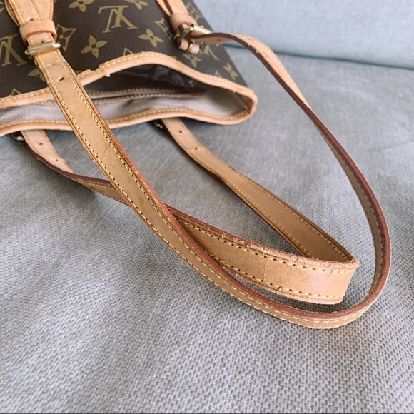 OFFERS? Louis Vuitton Vintage Bucket Bag - Picture 8 of 14